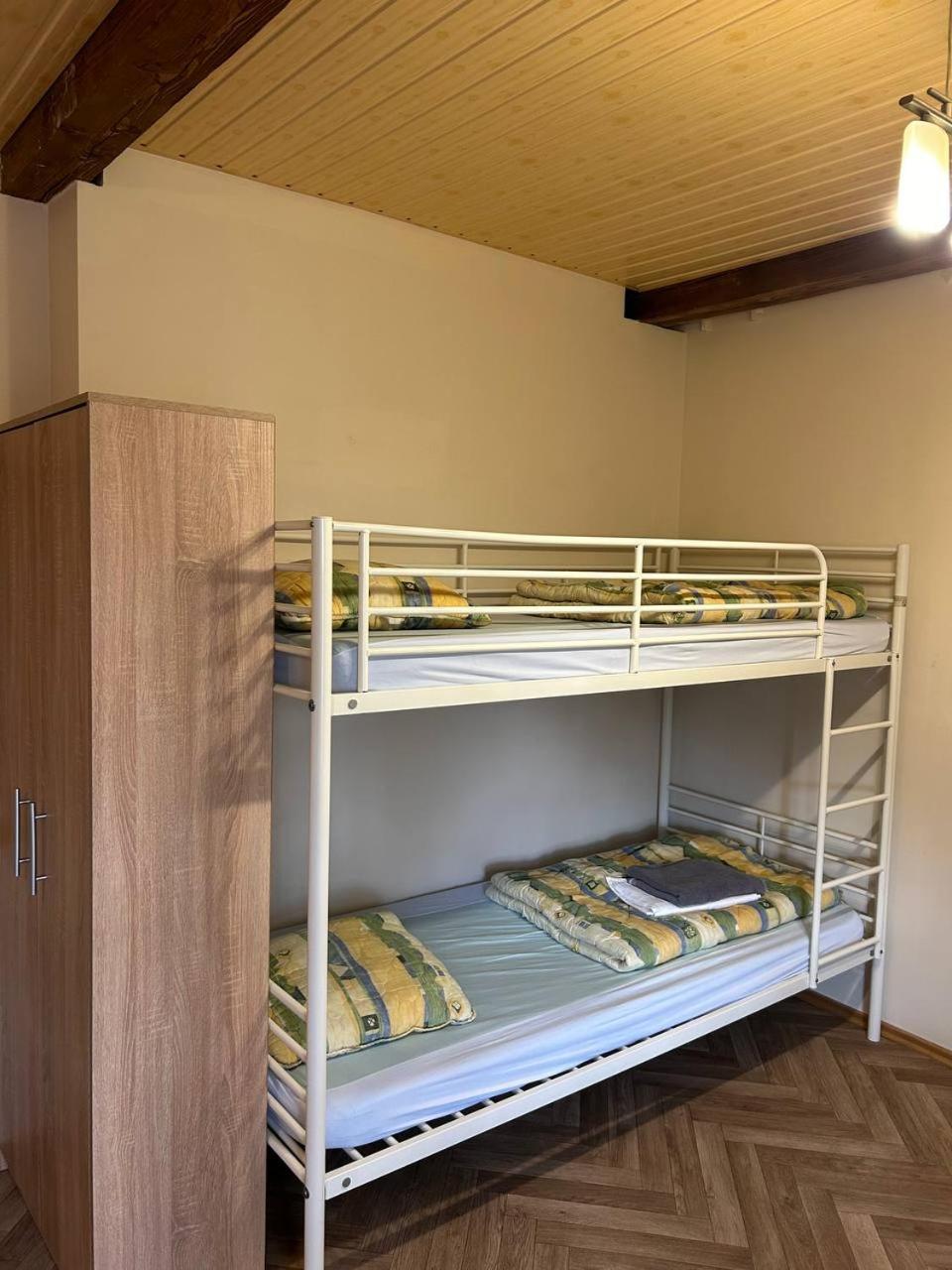 Albergue Filaretai *